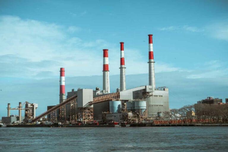 Agen Solar Industri Ngawi Terpercaya