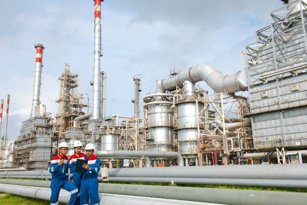 Jual Solar Industri B-40 untuk Mendukung Aktivitas Proyek dan Industri di Tengah Pertumbuhan Ekonomi